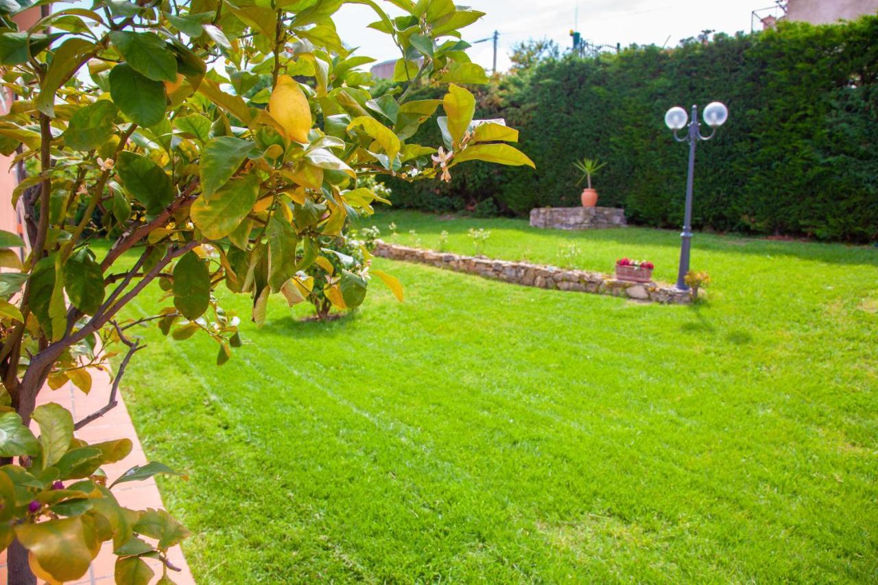 Villa Maddalena Sanremo Luaran gambar